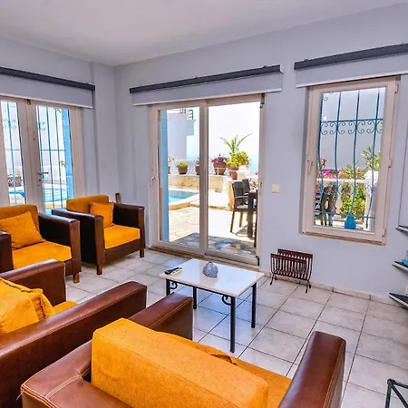 Center 4 Bedroom 8119 * Kalkan