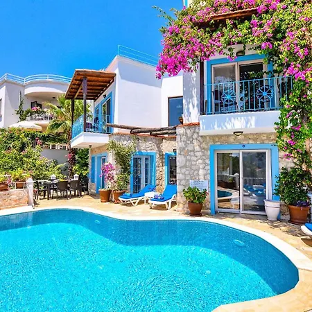 Center 4 Bedroom 8119 * Kalkan