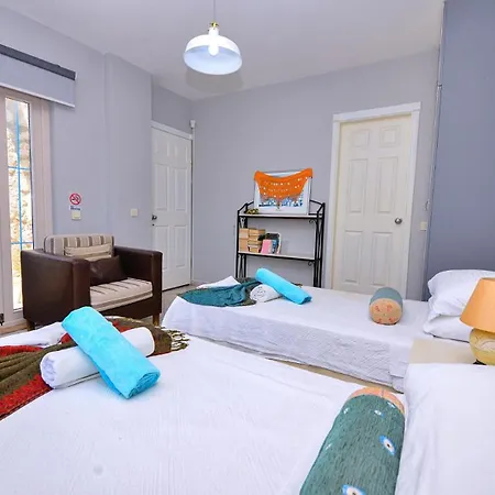 Center 4 Bedroom 8119 ヴィラ