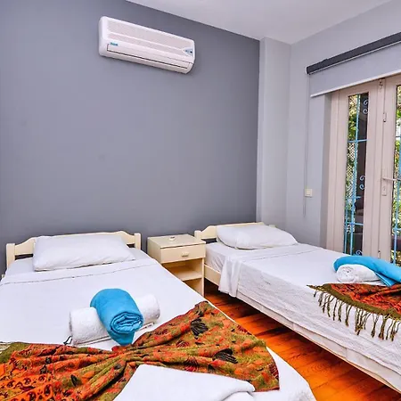 Center 4 Bedroom 8119 Вилла