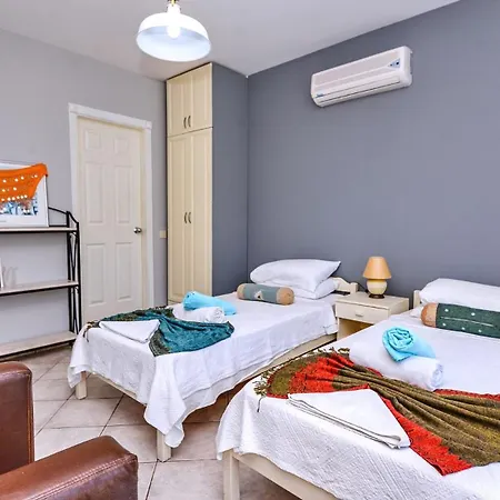 Вилла Center 4 Bedroom 8119 Калкан